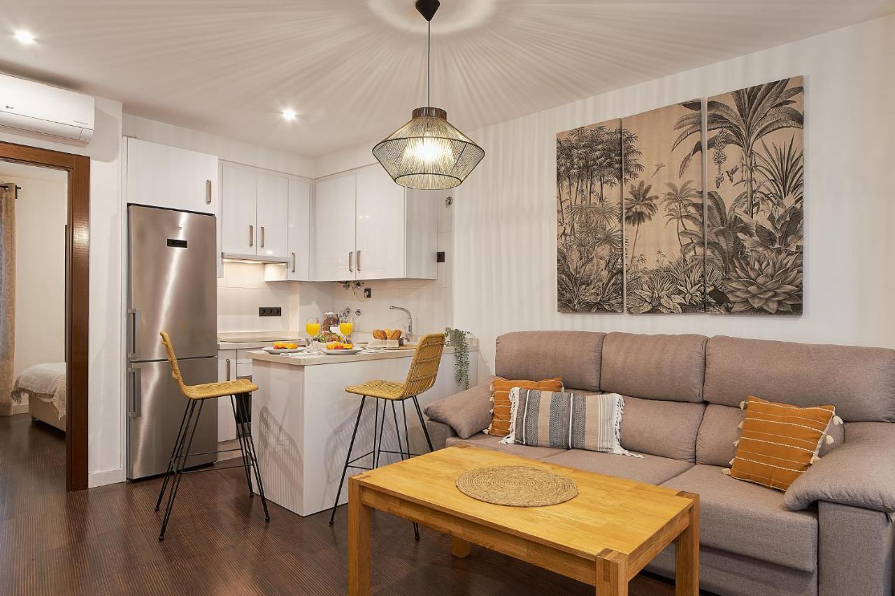 Sunset Apartment - City Center Малага Экстерьер фото