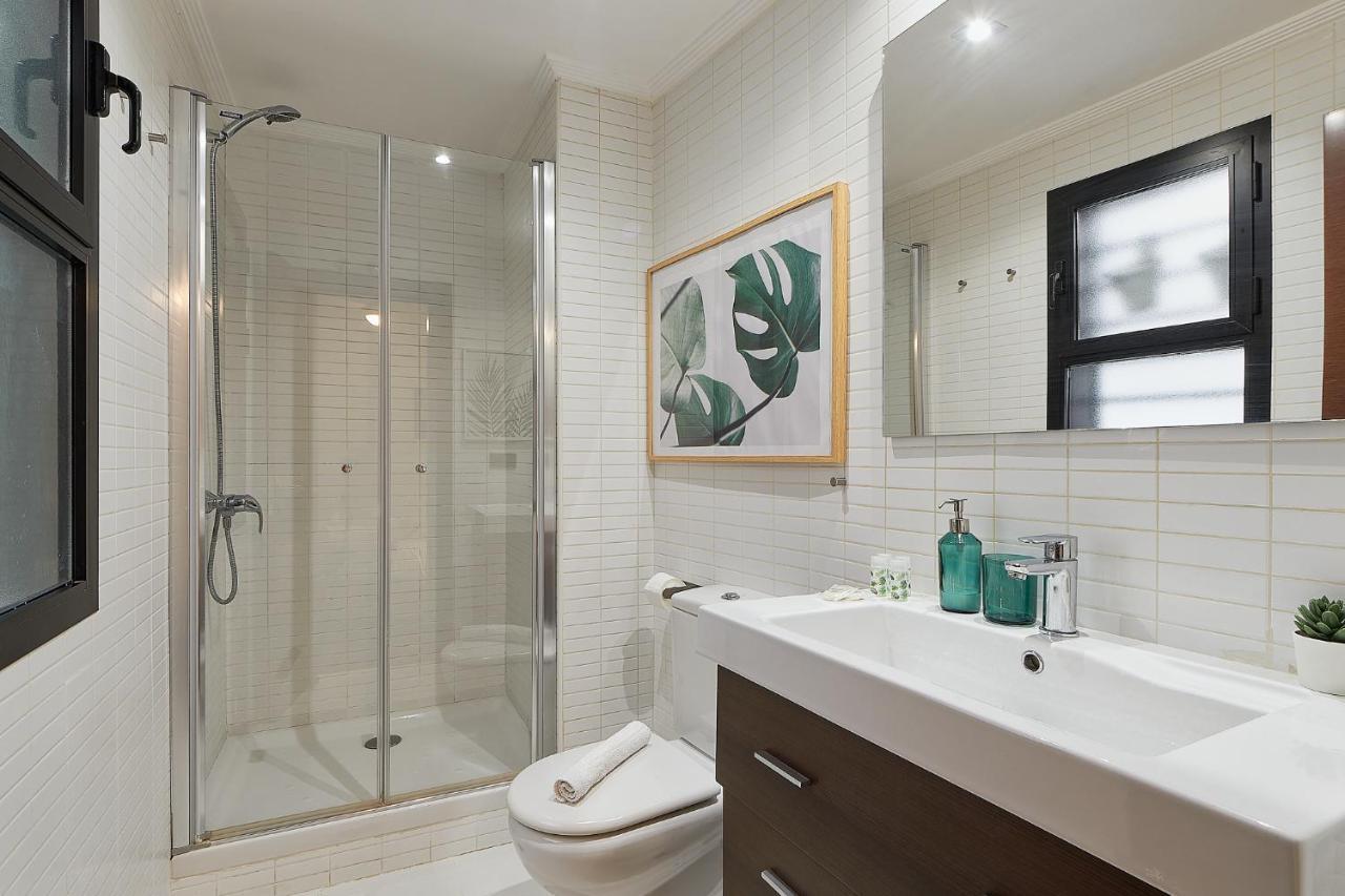 Sunset Apartment - City Center Малага Экстерьер фото
